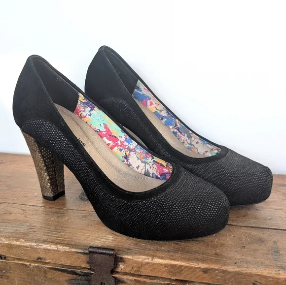 Hush Puppies Black Sparkle Gold Scale Block Heels Shoes~ Size 7.5 - Picture 1 of 7